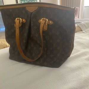 Louis Vuitton large bag. Lightly used.